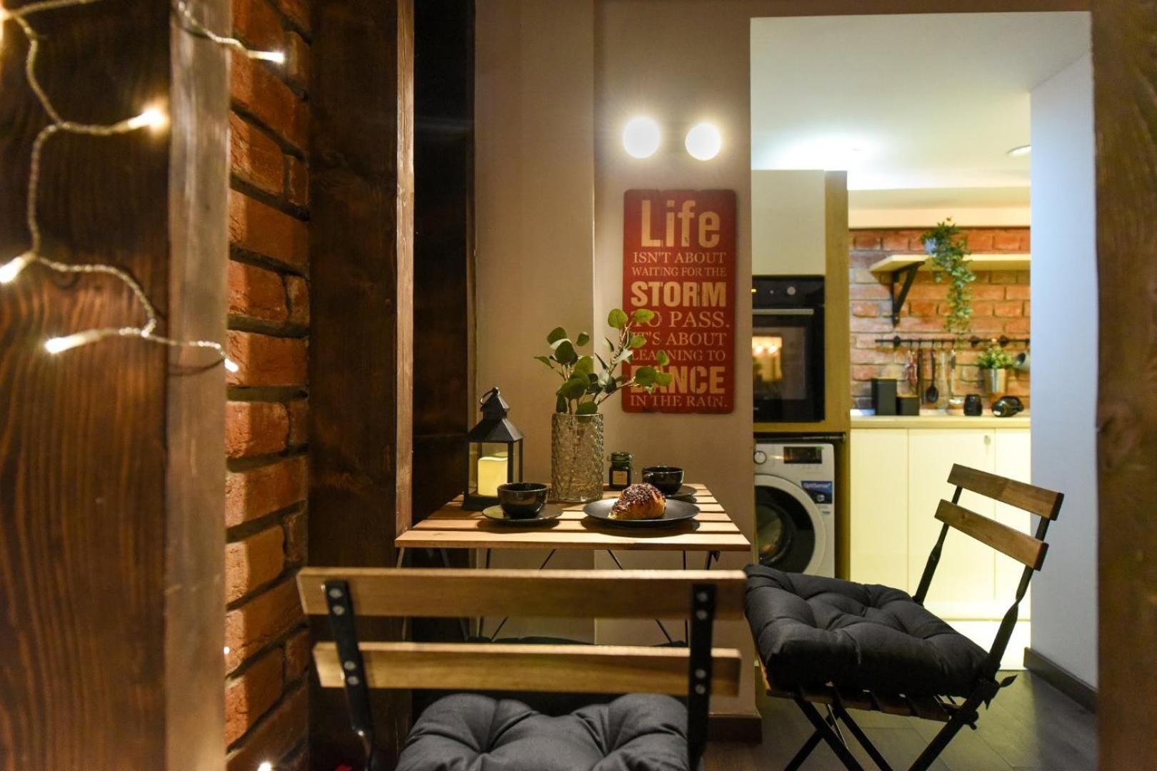 Central Comfort - Duplex-Style Studios On Regina Elisabeta 부쿠레슈티 객실 사진